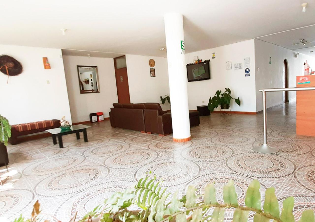 Hotel Vinas Del Sol Eterno チンチャ・アルタ エクステリア 写真