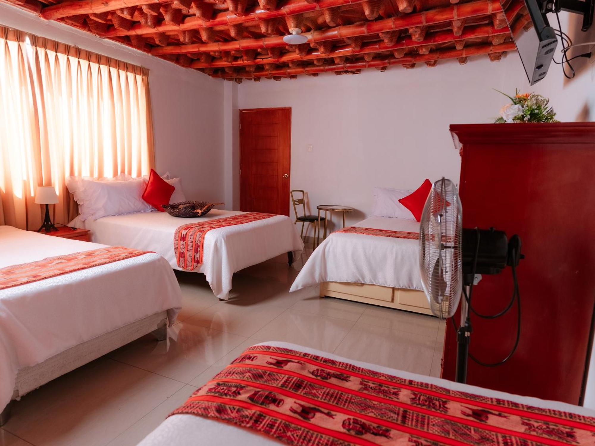 Hotel Vinas Del Sol Eterno チンチャ・アルタ エクステリア 写真